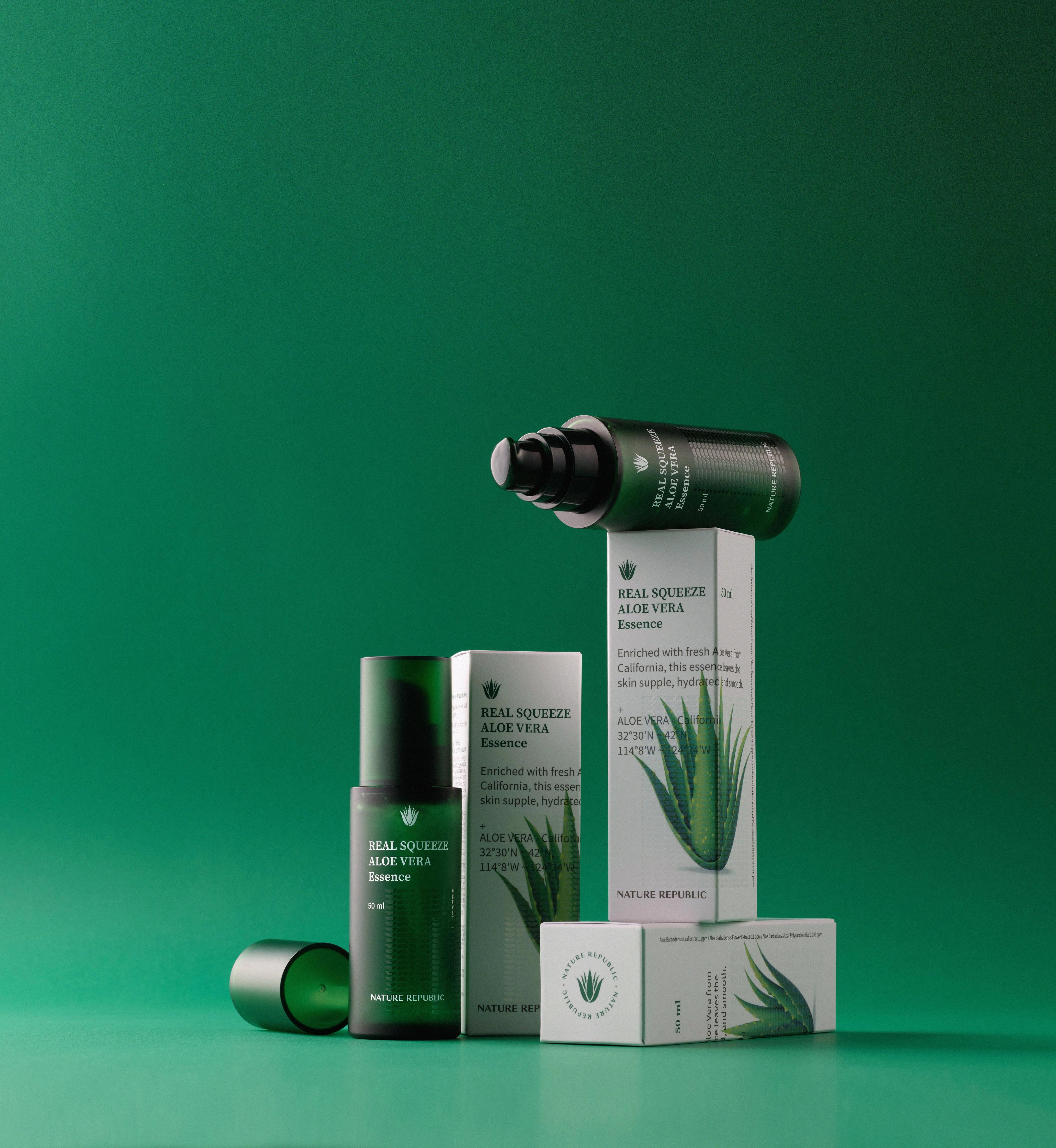 Nature Republic Real Squeeze Aloe Vera Essence 50ml view 3