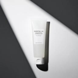 SKIN1004 Madagascar Centella Tone Brightening Cleansing Gel Foam 125ml view 4