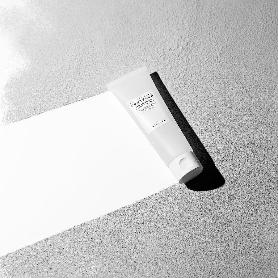 SKIN1004 Madagascar Centella Tone Brightening Cleansing Gel Foam 125ml view 3