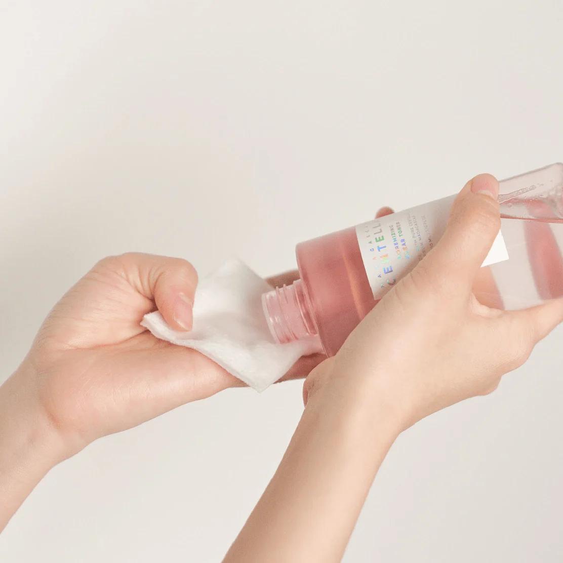 SKIN1004 Madagascar Centella Poremizing Clear Toner 210ml view 3