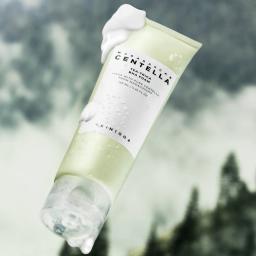 SKIN1004 Madagascar Centella Tea-Trica Bha Foam 125ml view 3