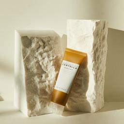 SKIN1004 Madagascar Centella Ampoule Foam 125ml view 2