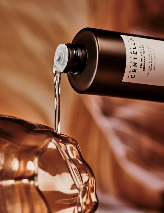 Skin1004 Madagascar Centella Probio-Cica Essense Toner 210ml view 3