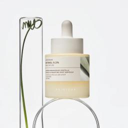 SKIN1004 Madagascar Centella Retinol 0.2 Boosting Shot Ampoule 30ml view 2